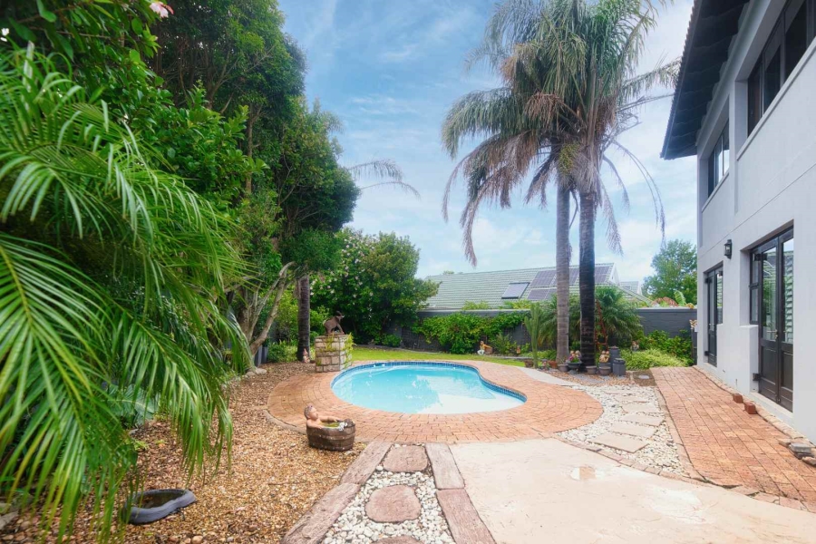 4 Bedroom Property for Sale in Hermanus Heights Western Cape